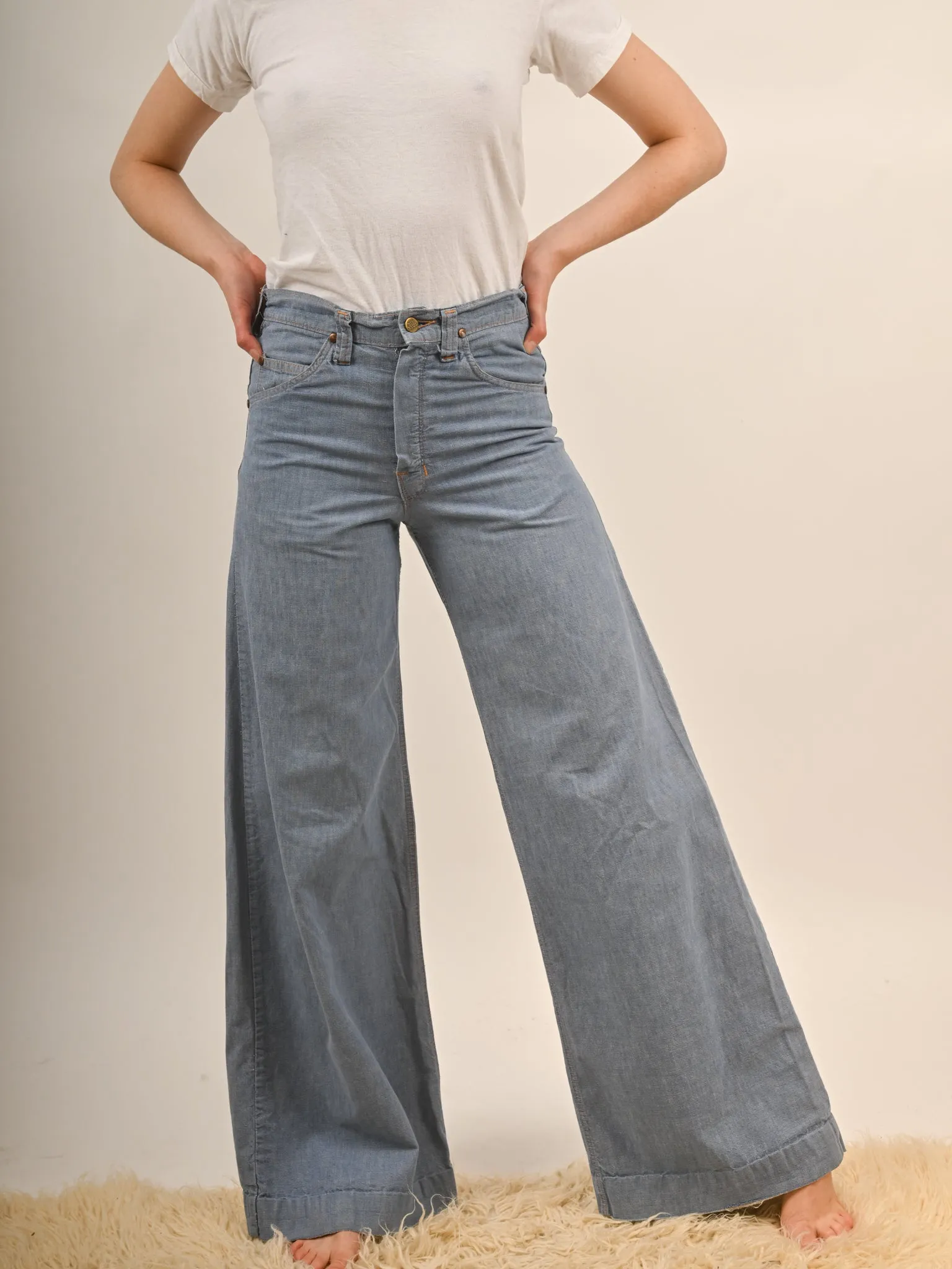 1970s High Waisted Light Wash Denim Big Blue Bellbottoms