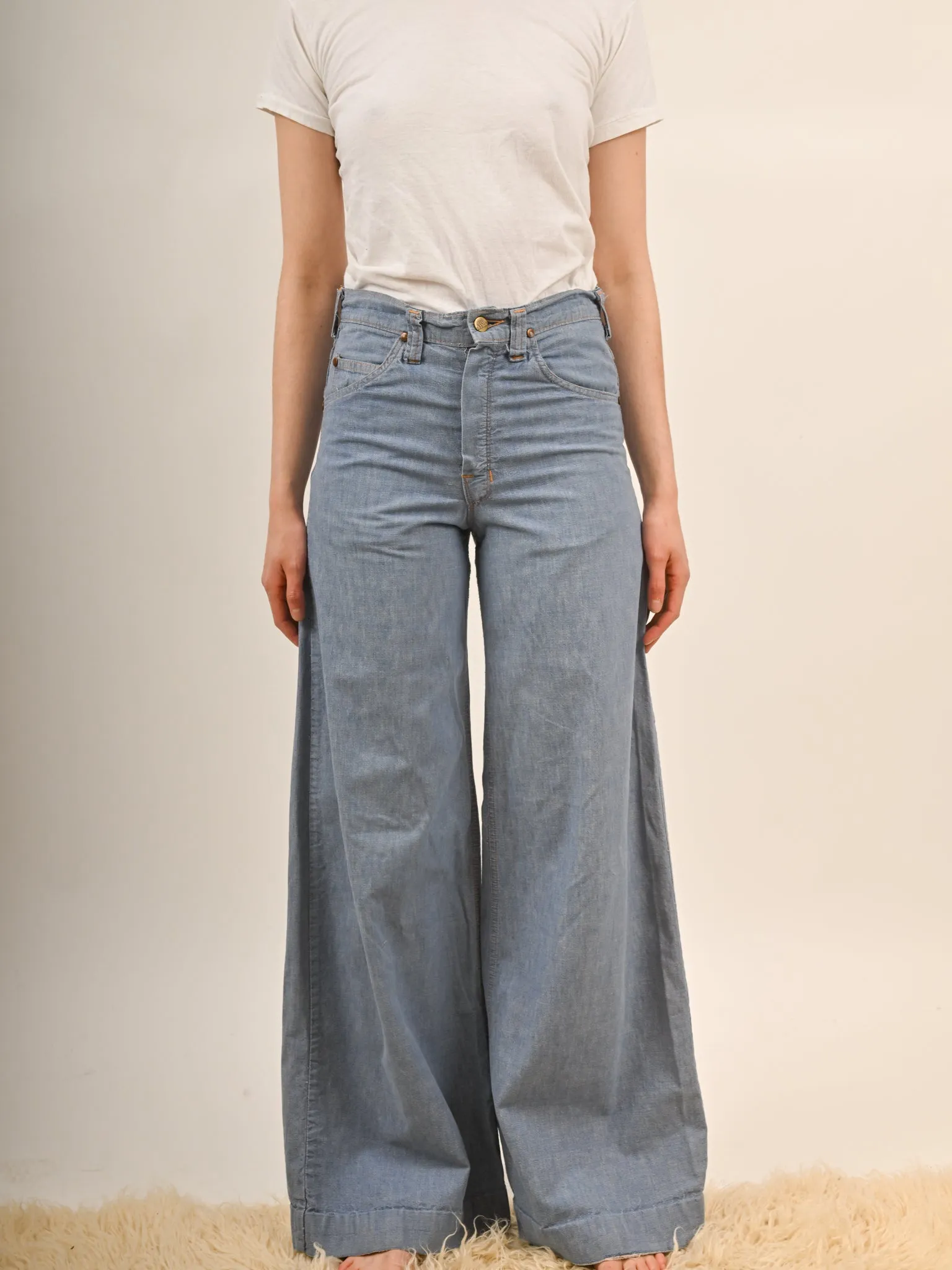 1970s High Waisted Light Wash Denim Big Blue Bellbottoms