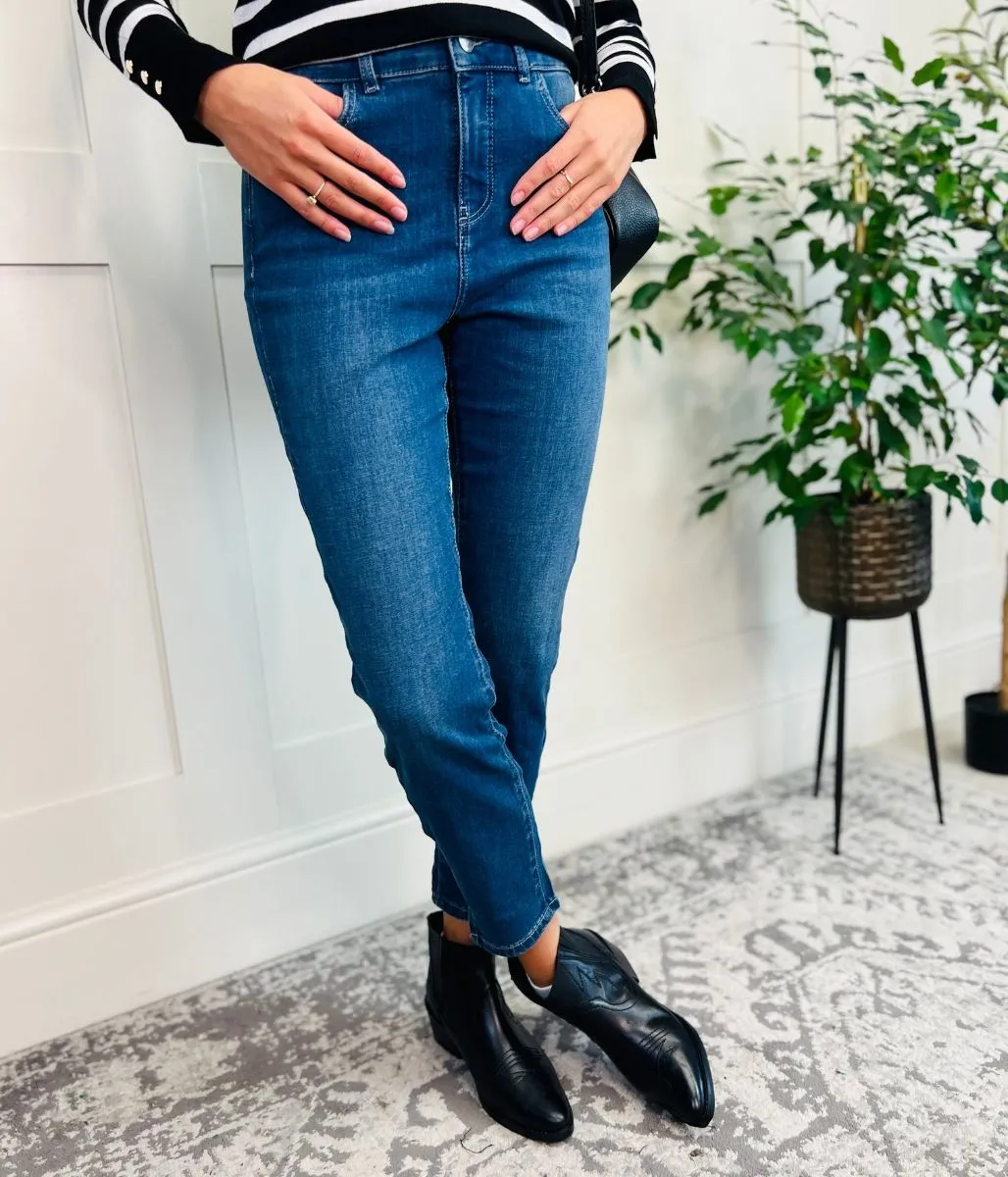 Mid Denim Ankle Grazer Jeans