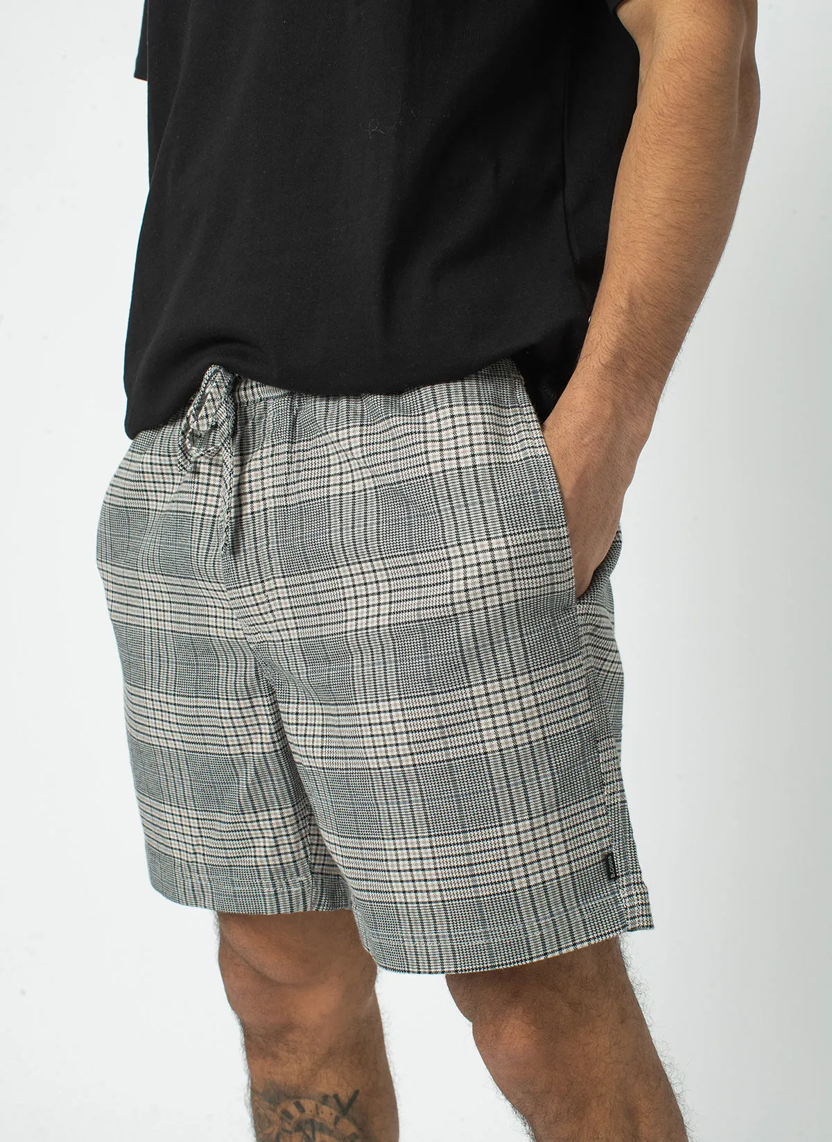 Poolside 17" Short Grey Check