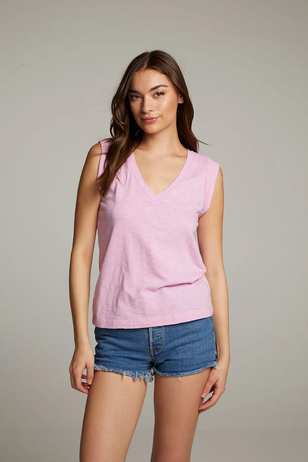 Rolled Pastel Lavender Armhole V-neck Muscle Tank