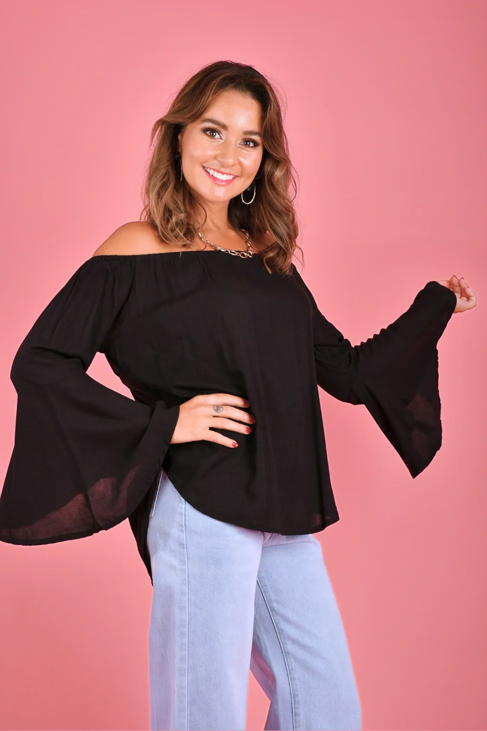 VGLT889 - BELL SLEEVE TOP - BLACK