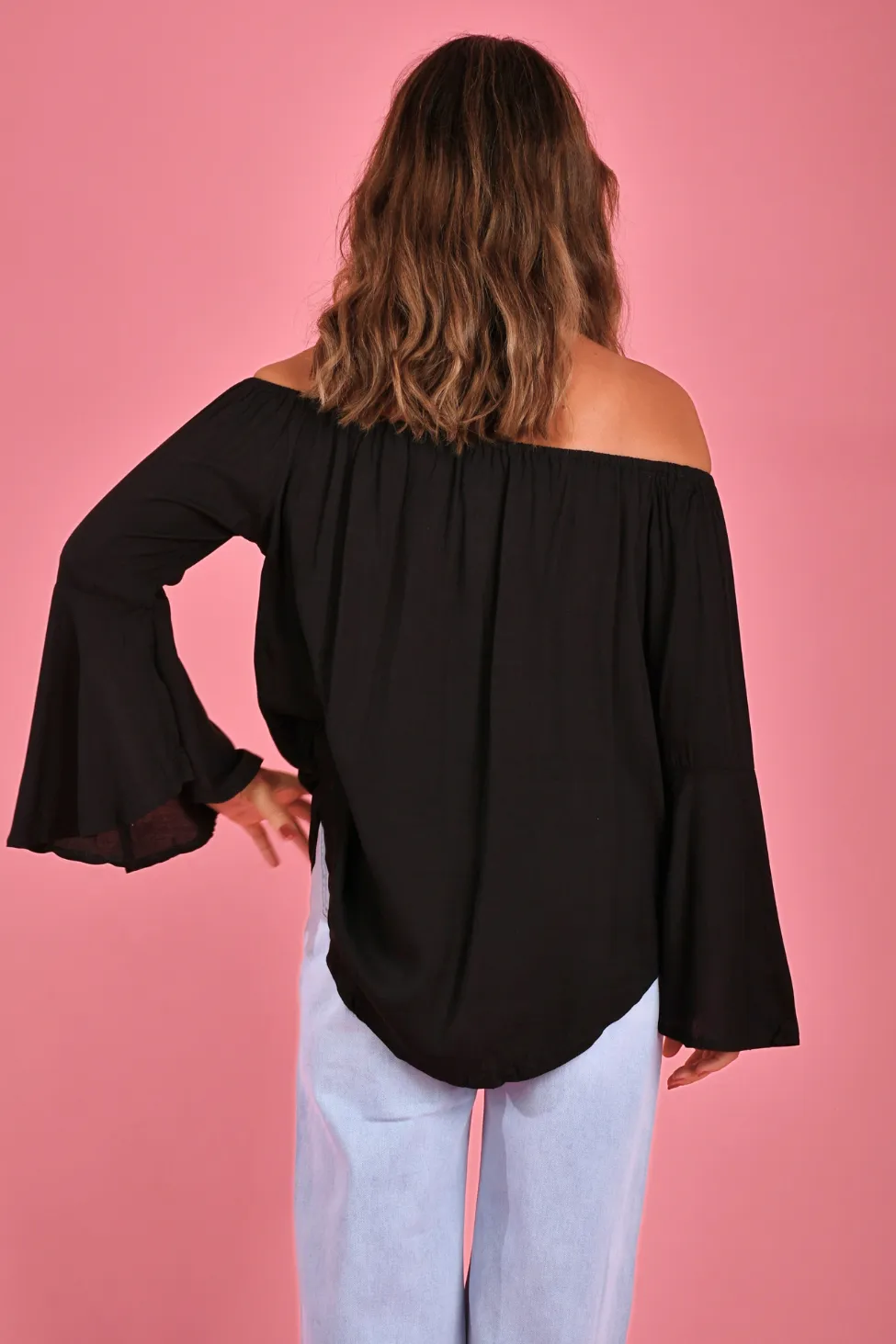 VGLT889 - BELL SLEEVE TOP - BLACK