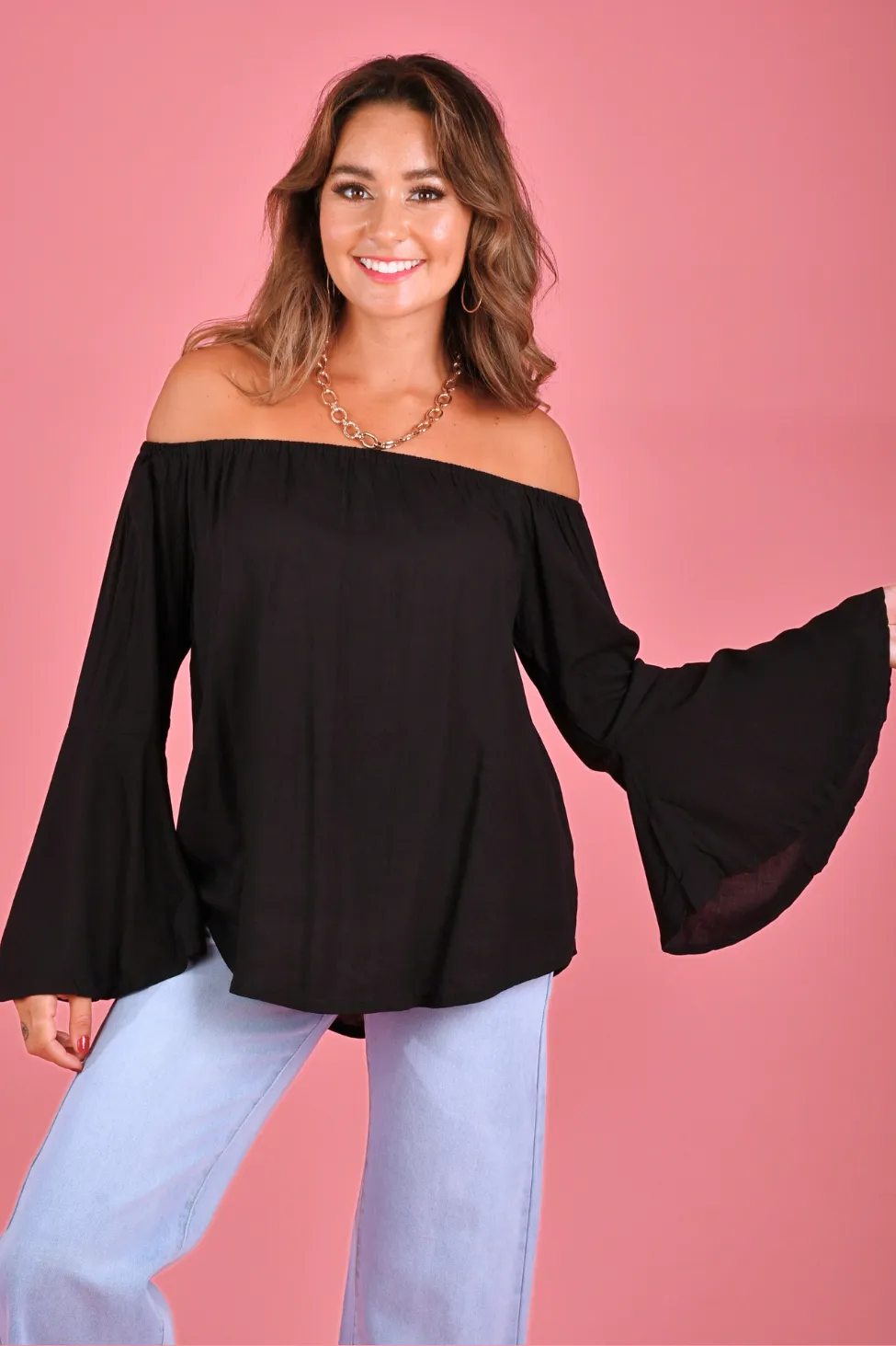 VGLT889 - BELL SLEEVE TOP - BLACK