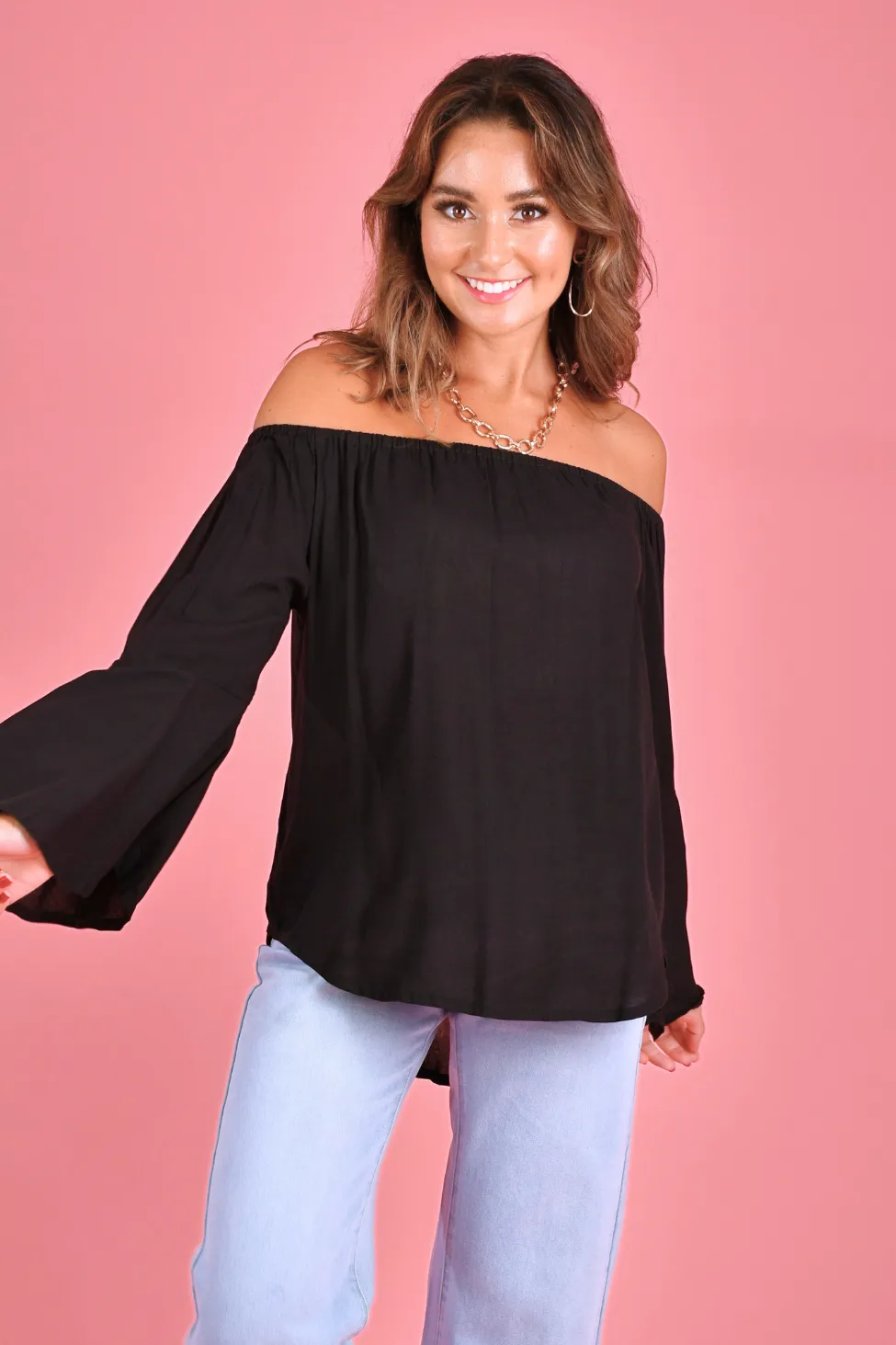 VGLT889 - BELL SLEEVE TOP - BLACK